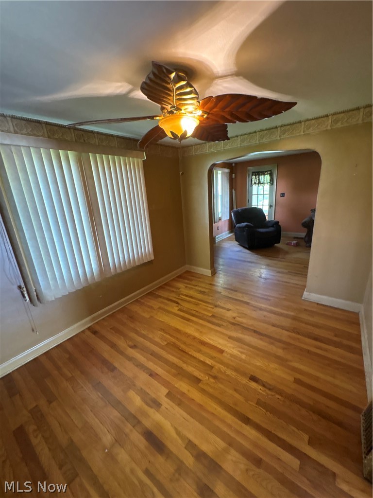 629 SE Willard Avenue SE Warren OH 44483