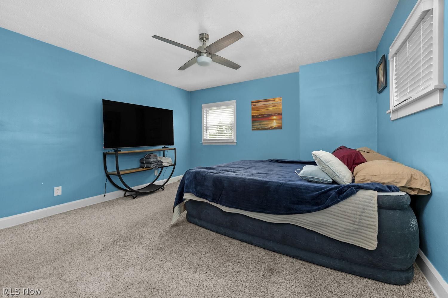 6813 Ridgewood Avenue Cleveland OH 44129