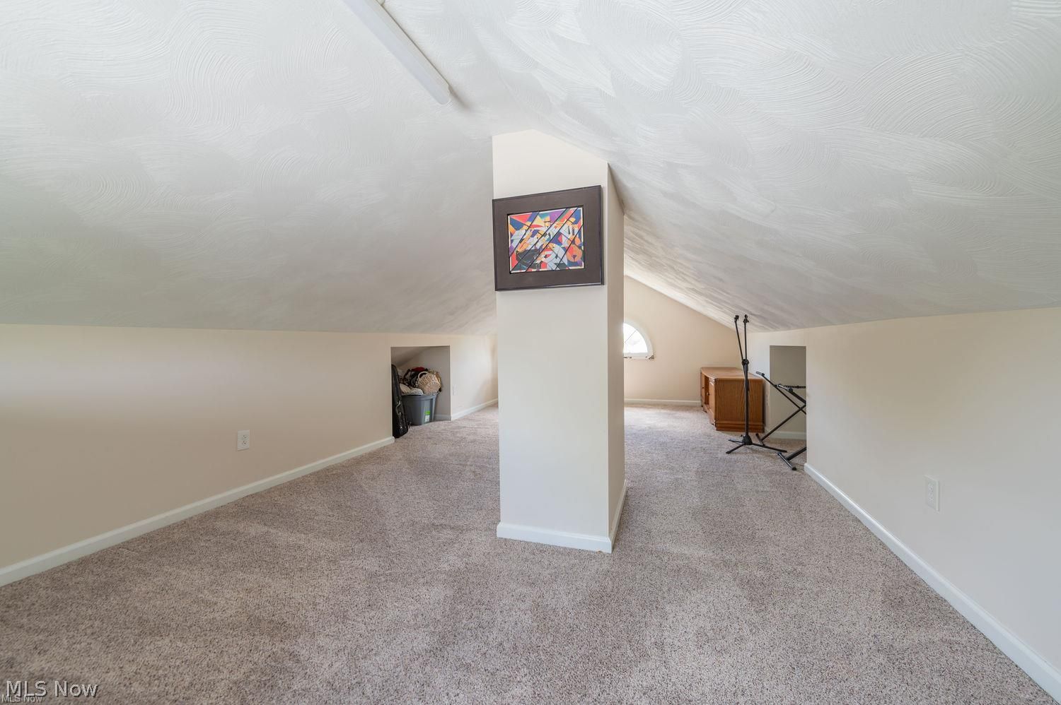 6813 Ridgewood Avenue Cleveland OH 44129