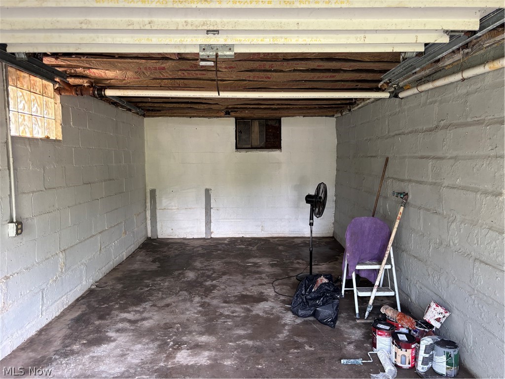 4719 S Main Street Akron OH 44319