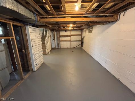 4719 S Main Street Akron OH 44319