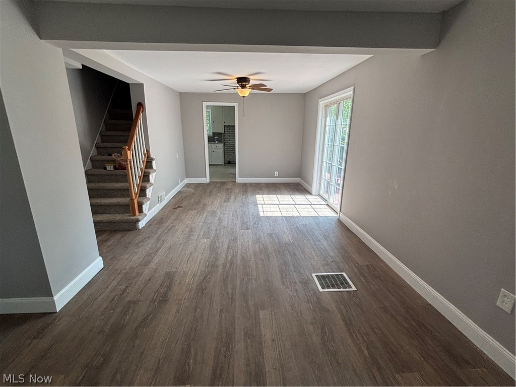 4719 S Main Street Akron OH 44319