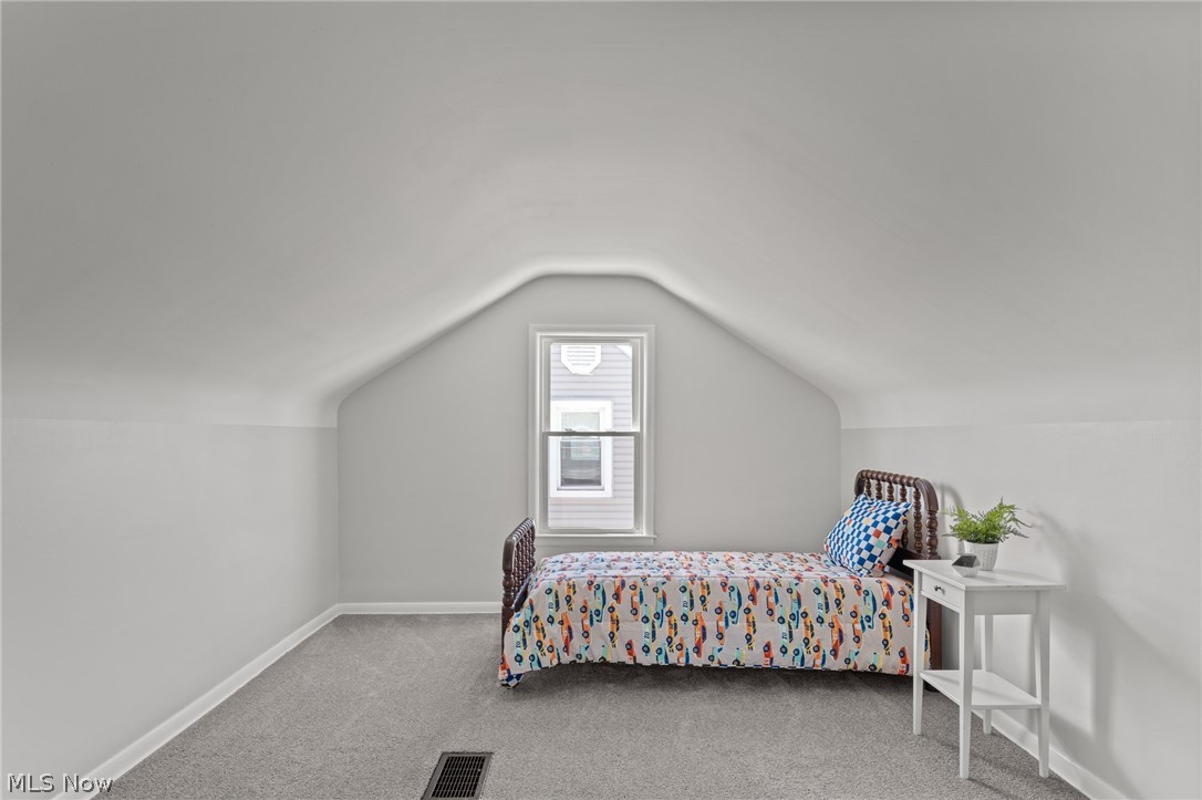 2127 Quayle Drive Akron OH 44312