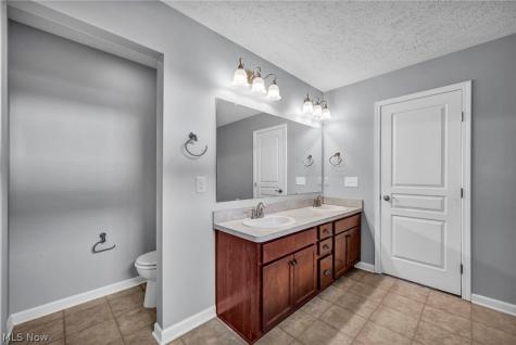20813 North Greystone Drive Strongsville OH 44149