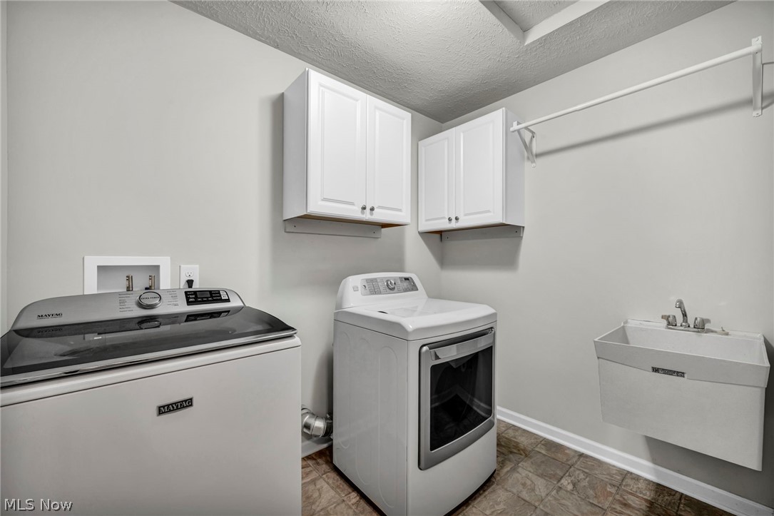 20813 North Greystone Drive Strongsville OH 44149