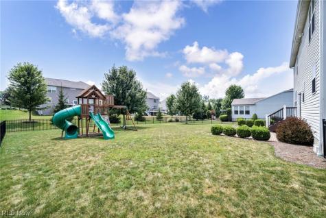 20813 North Greystone Drive Strongsville OH 44149