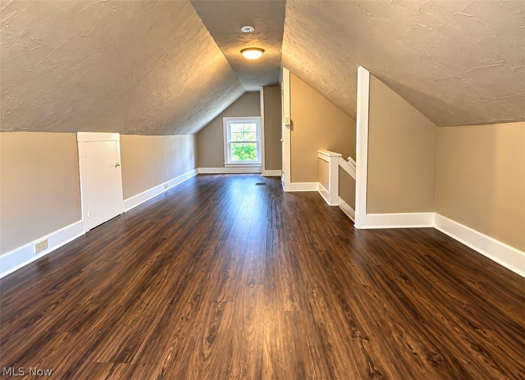 360 Noah Avenue Akron OH 44320