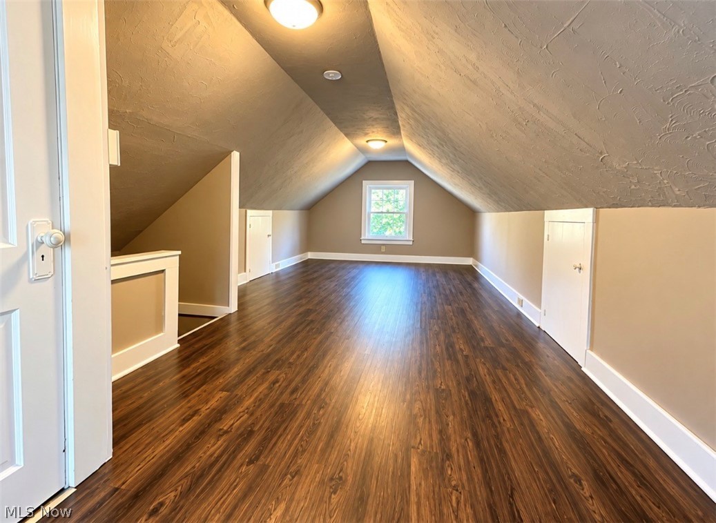 360 Noah Avenue Akron OH 44320