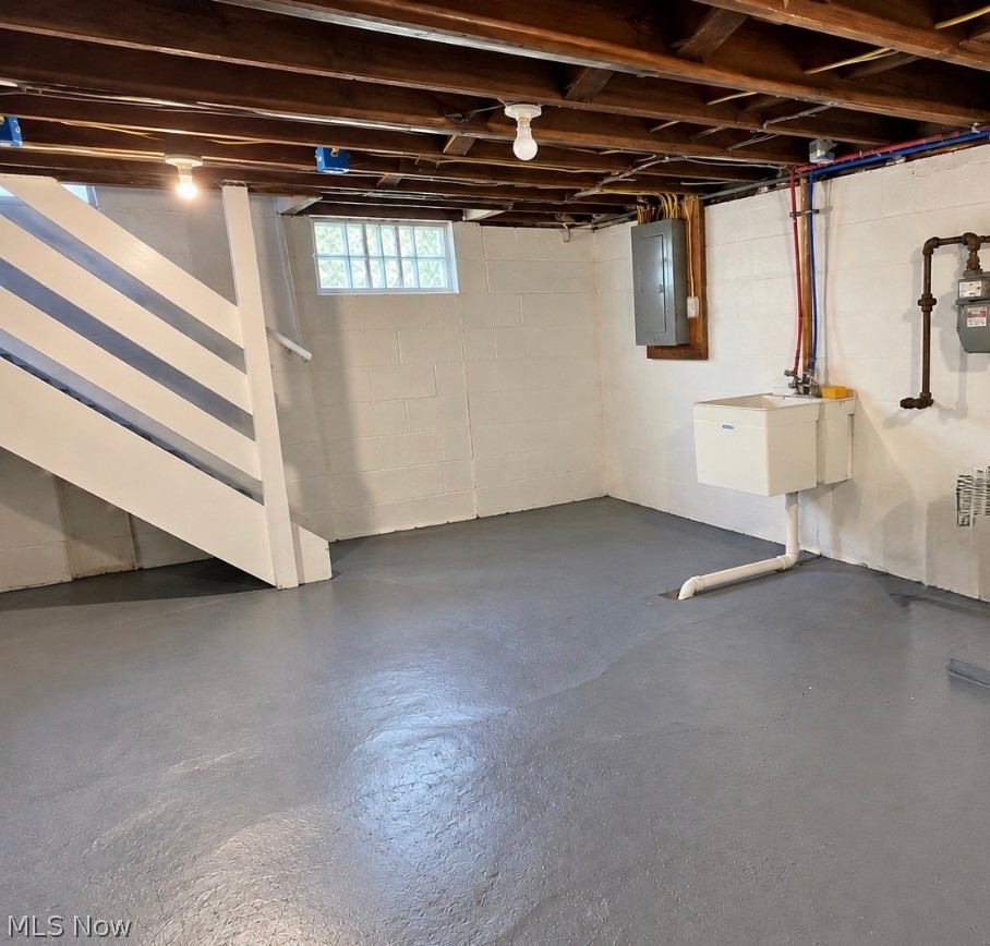 360 Noah Avenue Akron OH 44320