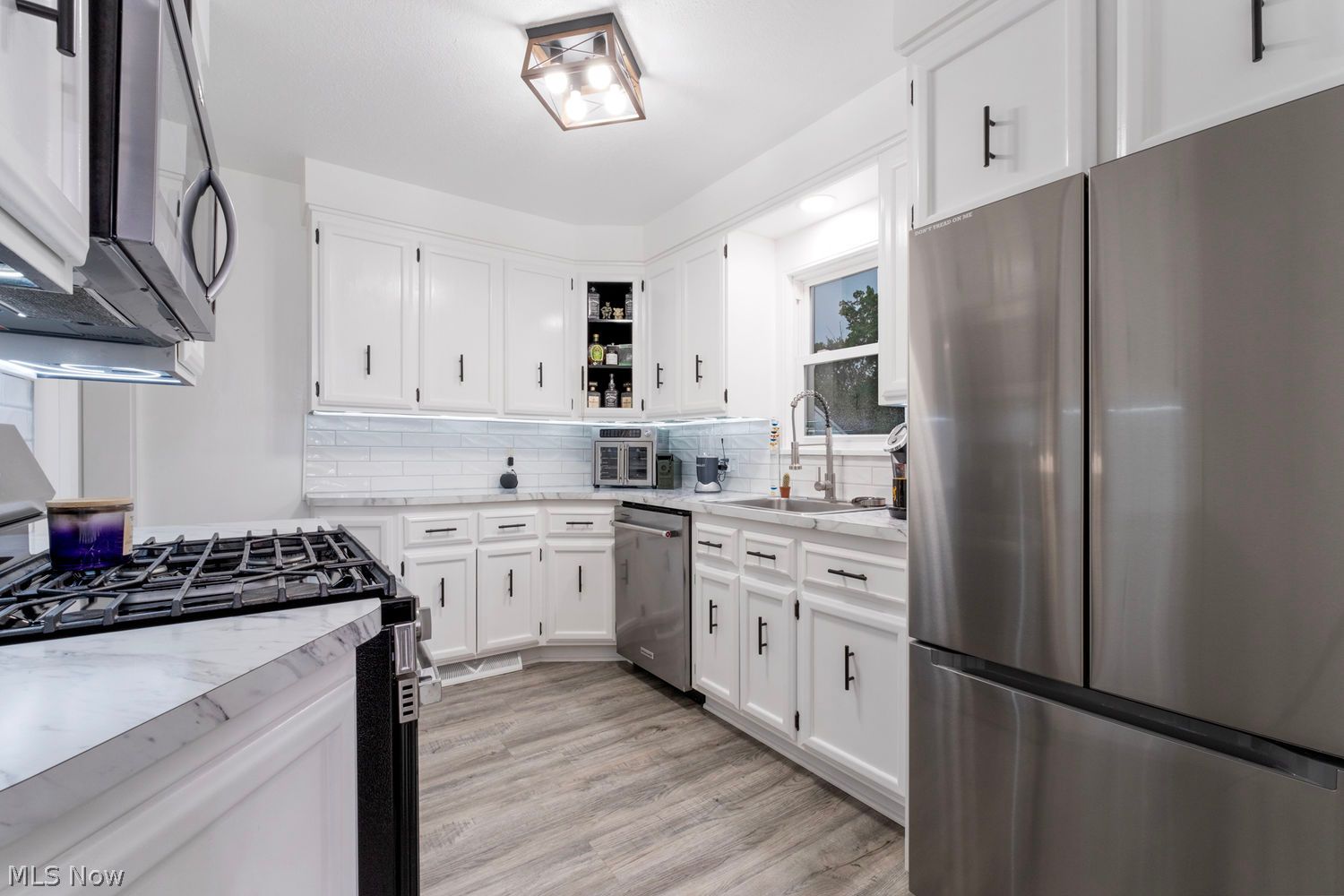 131 Struthers Coitsville Road Lowellville OH 44436