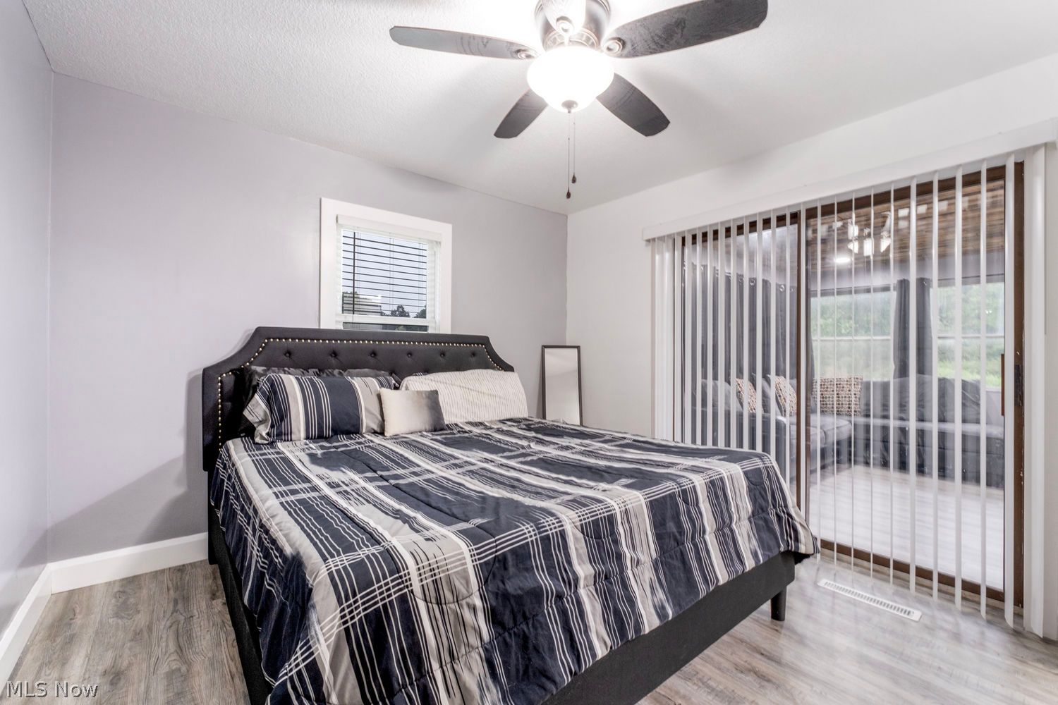 131 Struthers Coitsville Road Lowellville OH 44436