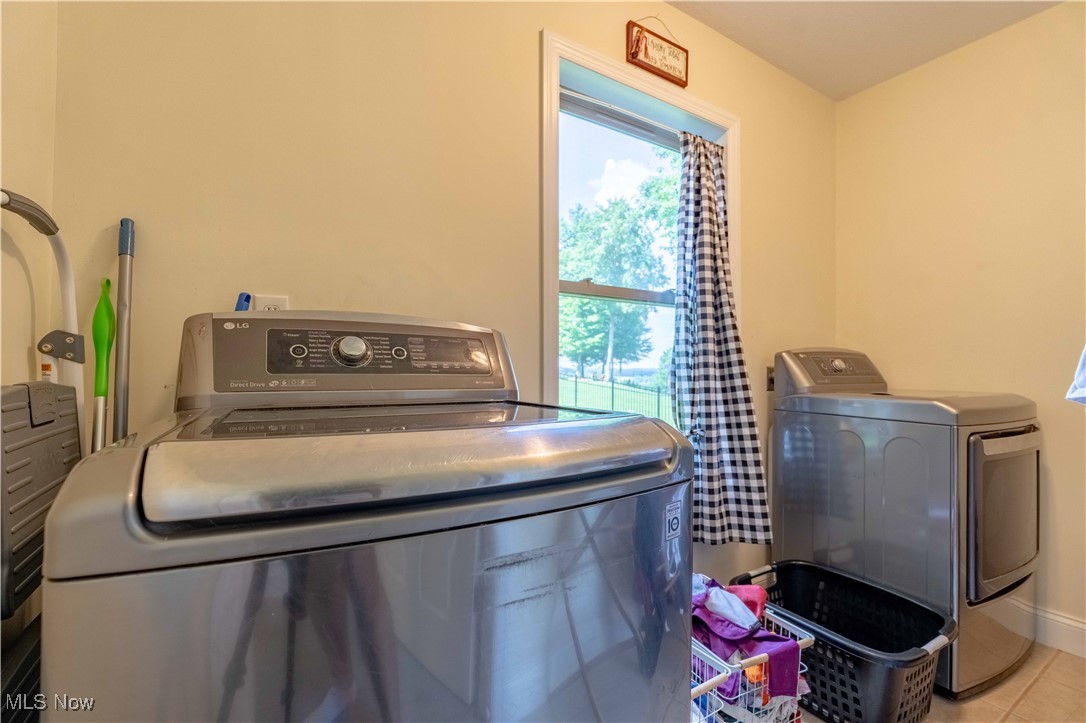 7716 N Ridge Place Lisbon OH 44432