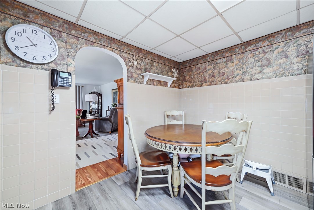 172 Meadow Road Wintersville OH 43953