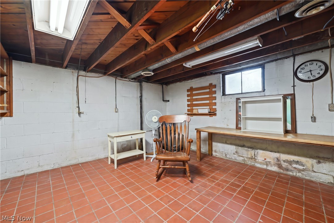 172 Meadow Road Wintersville OH 43953