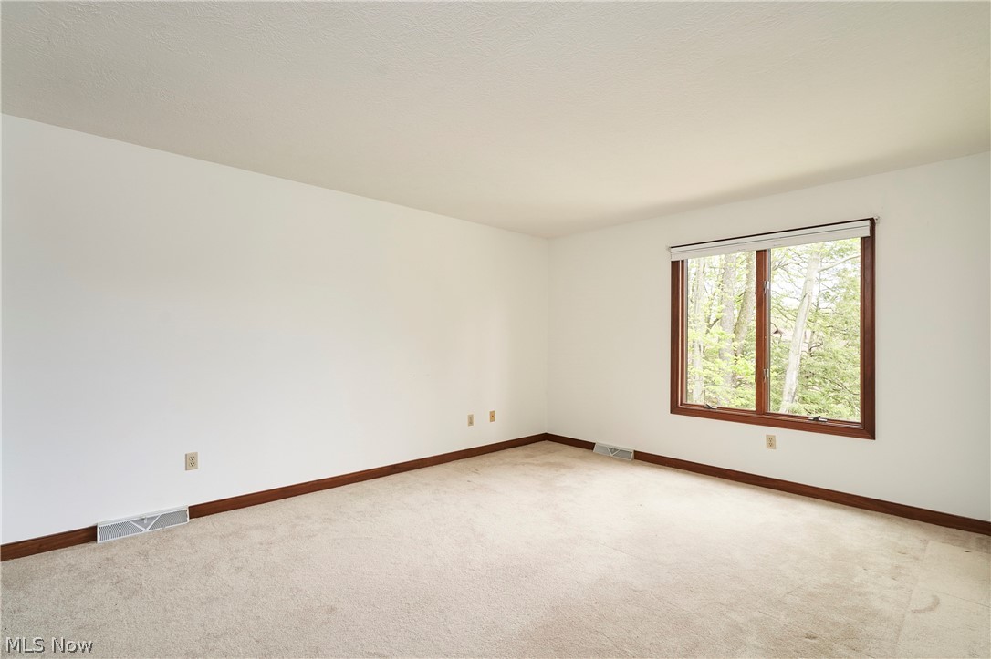 2796 Greenspire Circle Akron OH 44333
