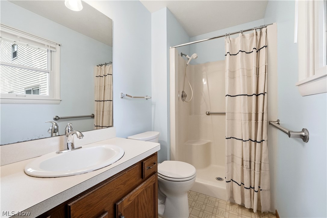 2615 George Avenue Parma OH 44134