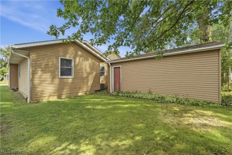 2615 George Avenue Parma OH 44134