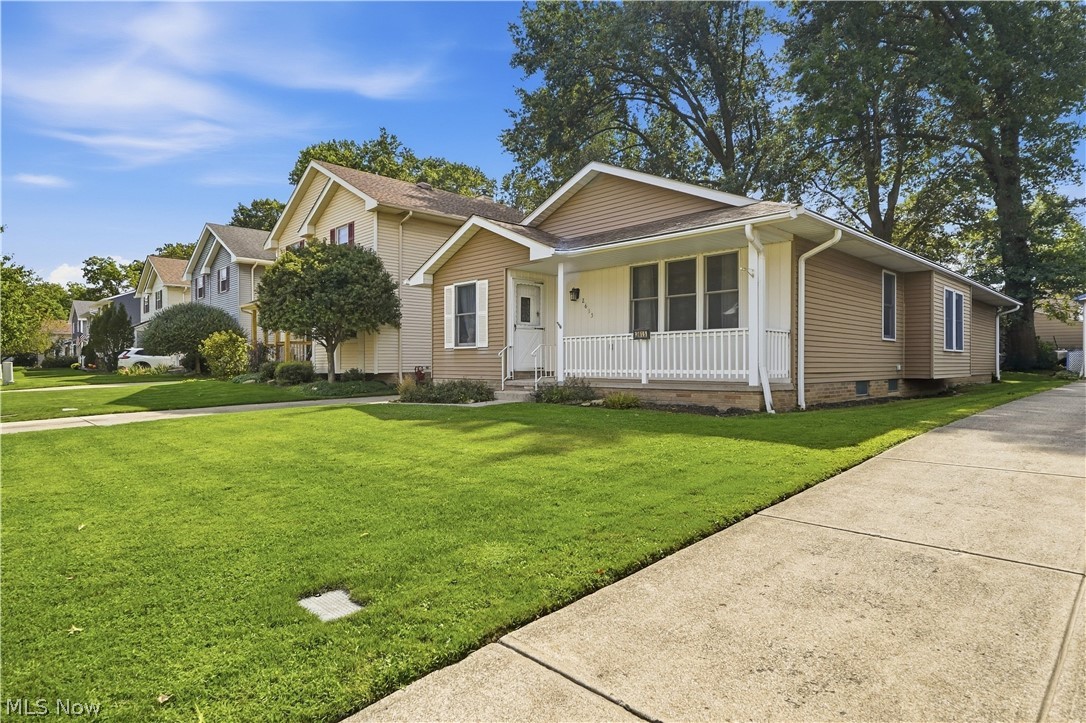 2615 George Avenue Parma OH 44134