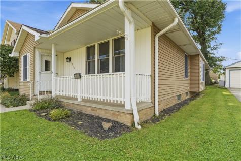 2615 George Avenue Parma OH 44134