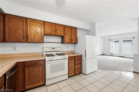 2615 George Avenue Parma OH 44134