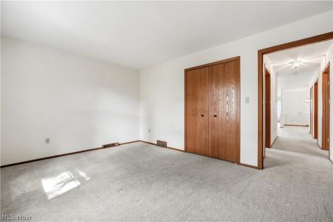 2615 George Avenue Parma OH 44134