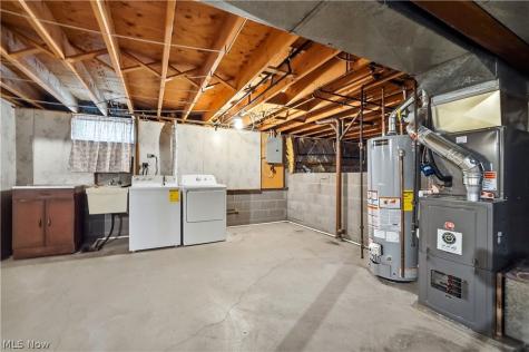 2615 George Avenue Parma OH 44134