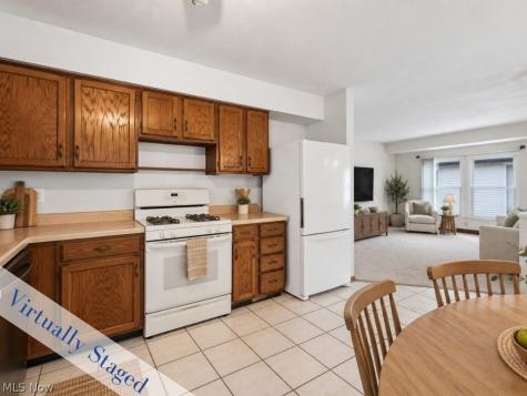 2615 George Avenue Parma OH 44134