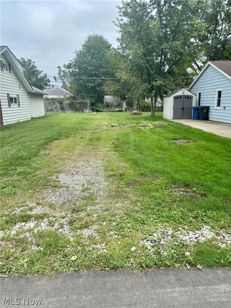 213 Harcourt Road Vermilion OH 44089