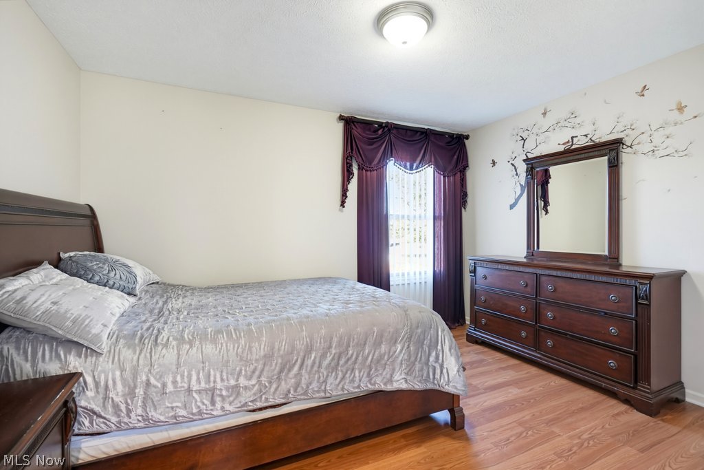 1600 Jacqueline Drive Parma OH 44134