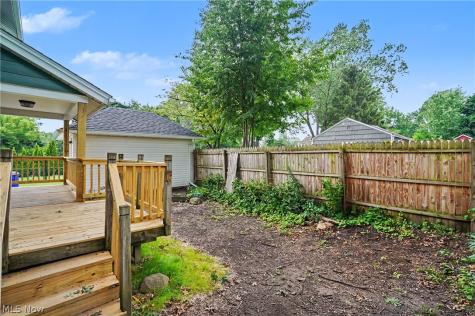 452 Mill Road Ravenna OH 44266