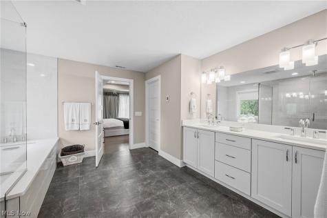 24210 Deptford Drive Beachwood OH 44122