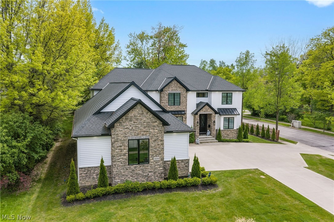 24210 Deptford Drive Beachwood OH 44122