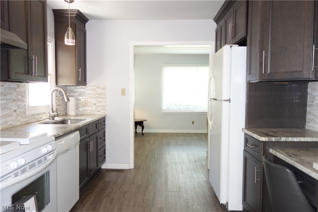 871 Overlook Avenue Ravenna OH 44266