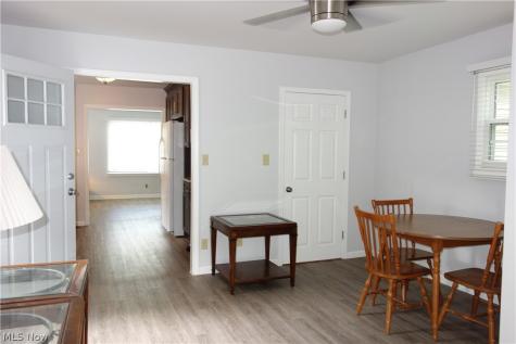 871 Overlook Avenue Ravenna OH 44266