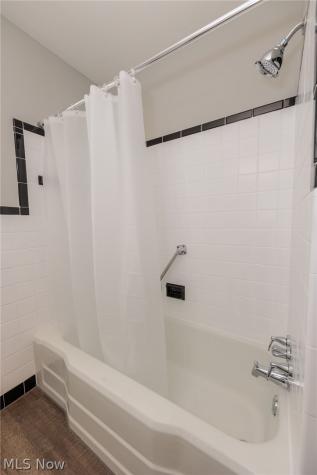 26400 Oriole Avenue Euclid OH 44132
