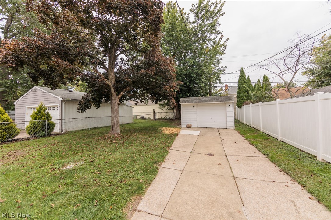 26400 Oriole Avenue Euclid OH 44132