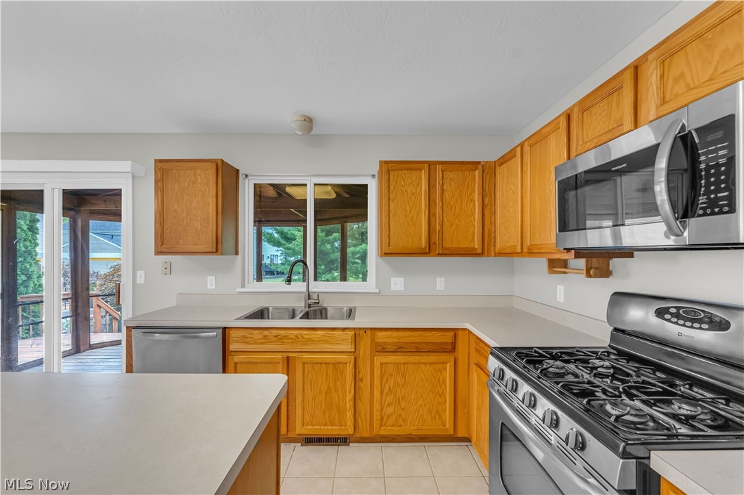 467 Canterbury Lane Northfield OH 44067