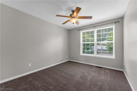 467 Canterbury Lane Northfield OH 44067
