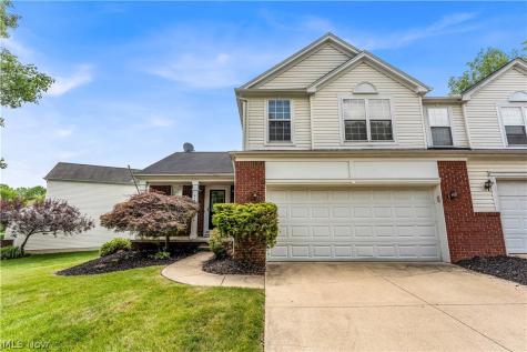 467 Canterbury Lane Northfield OH 44067