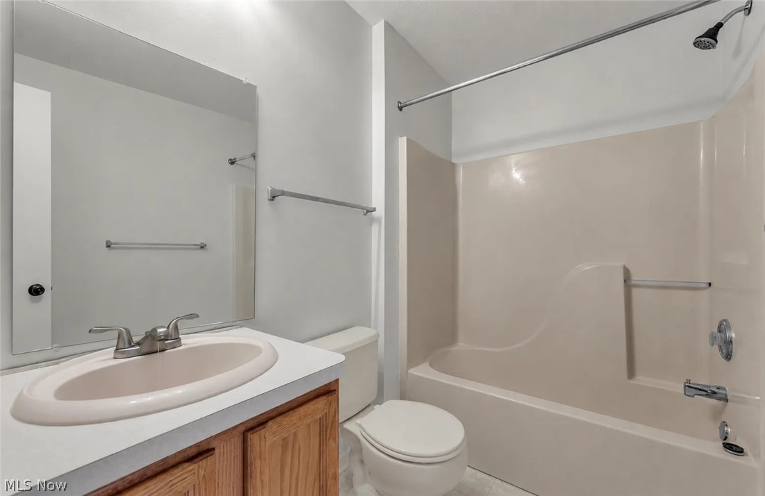 467 Canterbury Lane Northfield OH 44067