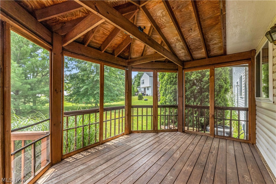 467 Canterbury Lane Northfield OH 44067