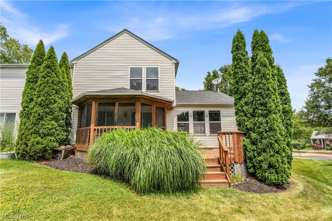 467 Canterbury Lane Northfield OH 44067