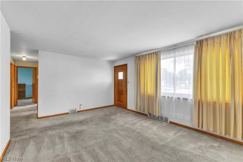 20559 Westwood Park Boulevard Strongsville OH 44149