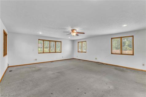 20559 Westwood Park Boulevard Strongsville OH 44149