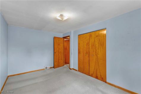 20559 Westwood Park Boulevard Strongsville OH 44149