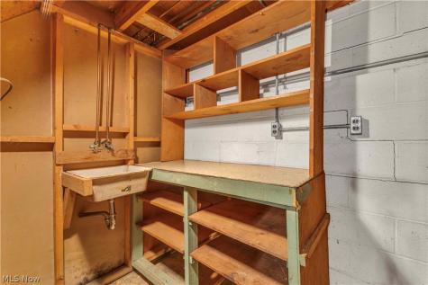 20559 Westwood Park Boulevard Strongsville OH 44149