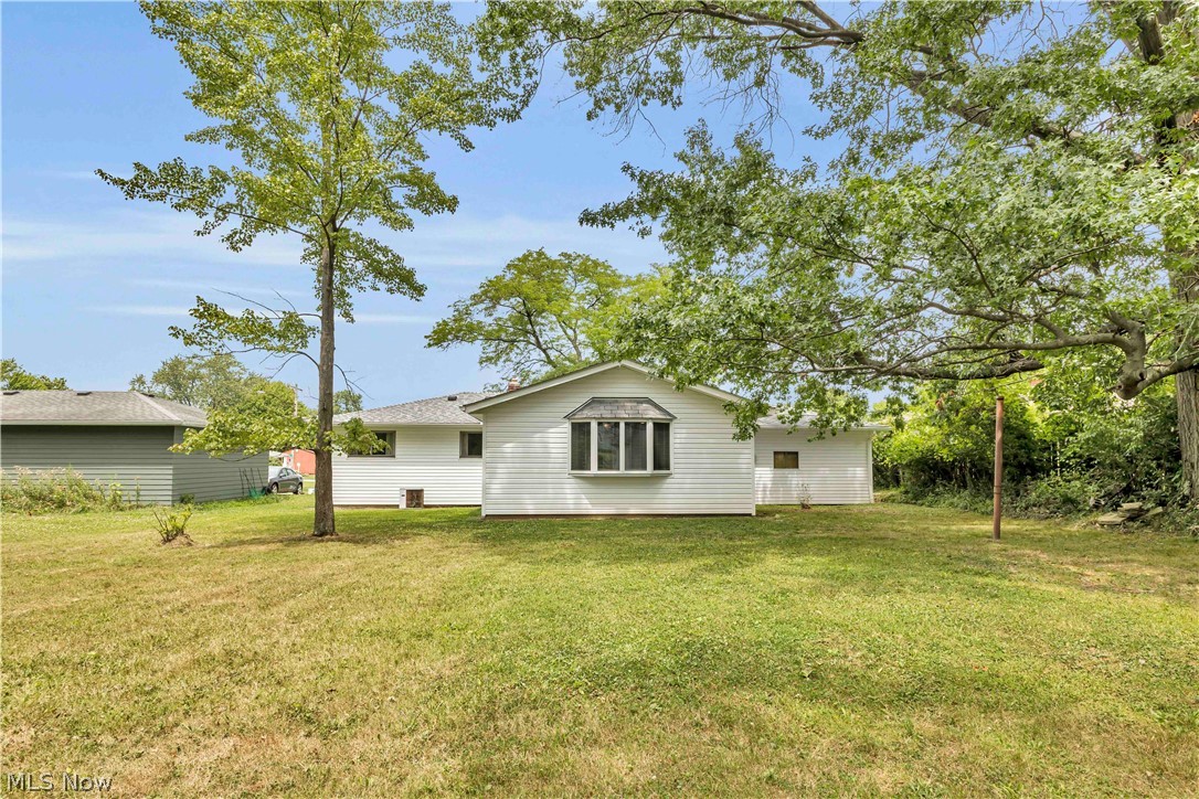20559 Westwood Park Boulevard Strongsville OH 44149