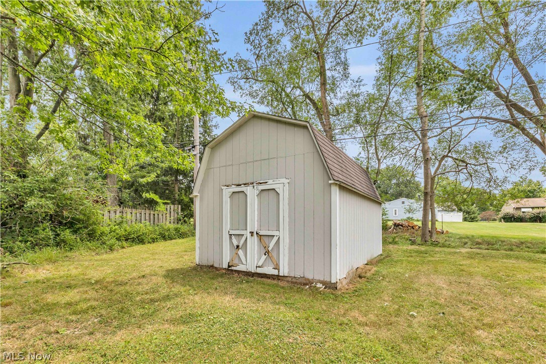 20559 Westwood Park Boulevard Strongsville OH 44149