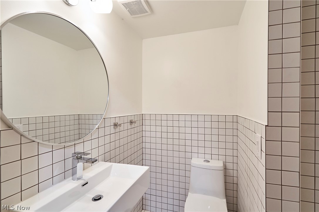 3866 Woodthrush Road Akron OH 44333