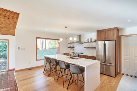 3866 Woodthrush Road Akron OH 44333